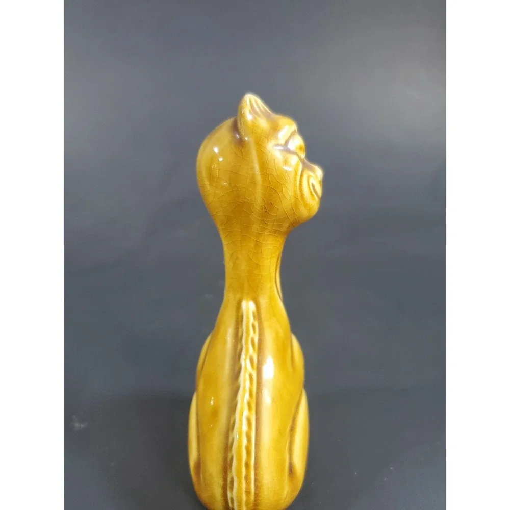 Vintage Mid Century Ceramic Cat Figurine Japan Winking Yellow MCM‎